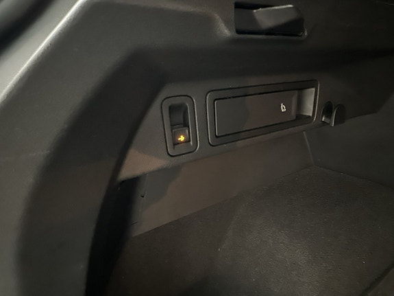 Volkswagen Tiguan 10 of 30