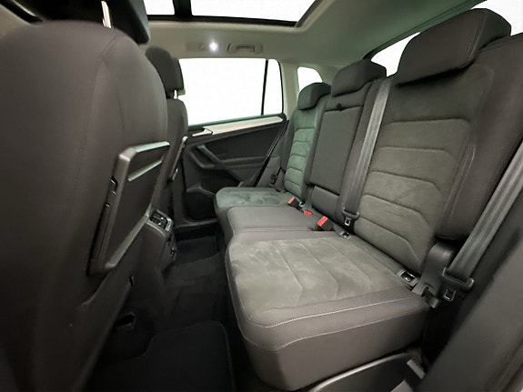 Volkswagen Tiguan 24 of 30