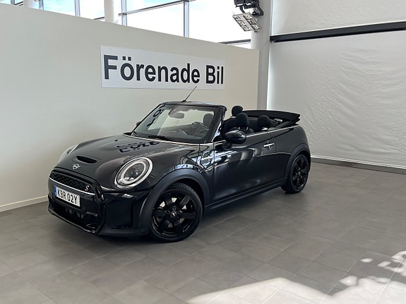 MINI Cabrio