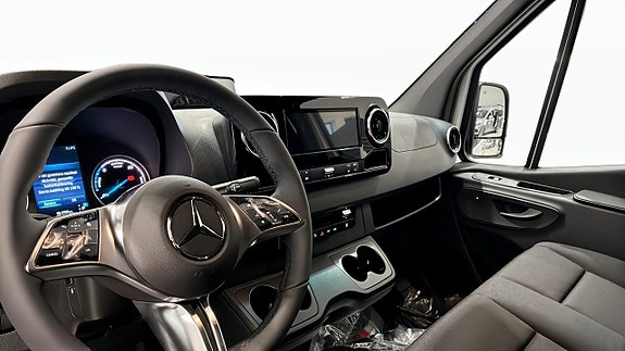 Mercedes-Benz Sprinter 412 4 of 10