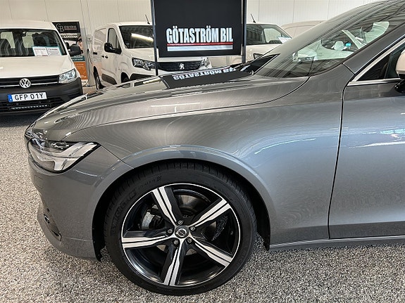 Volvo S90 9 of 27