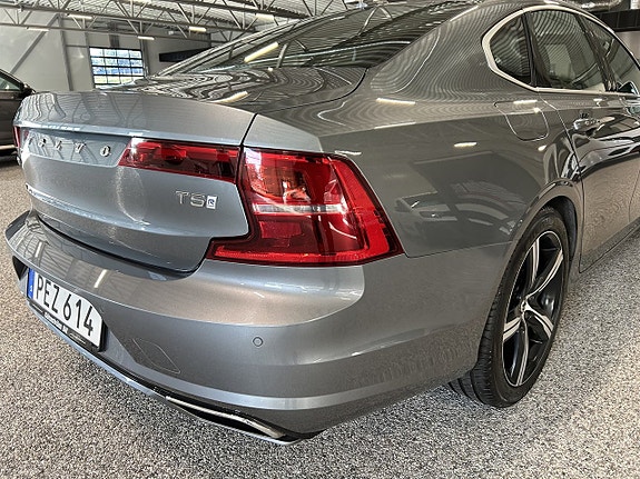 Volvo S90 7 of 27