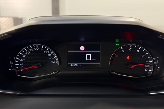 Peugeot 2008 11 of 21