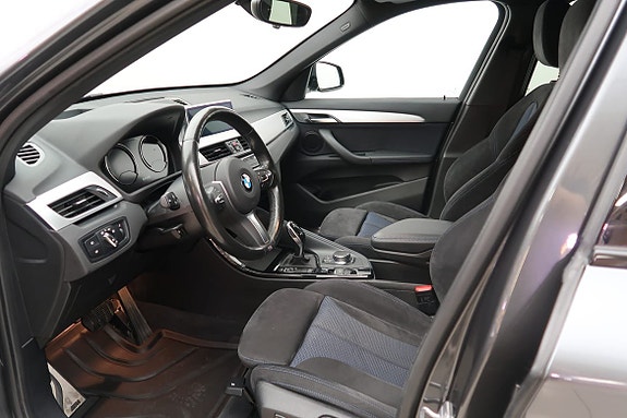 BMW X1 4 of 14