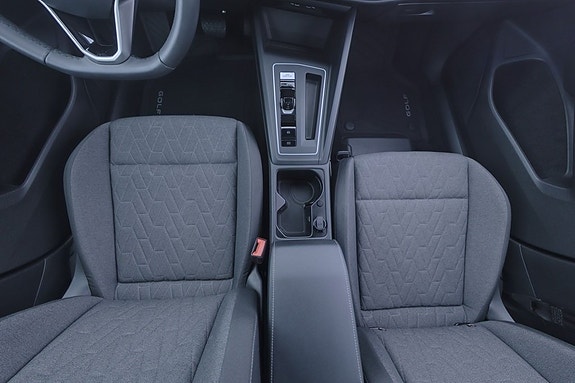 Volkswagen Golf I 9 of 16
