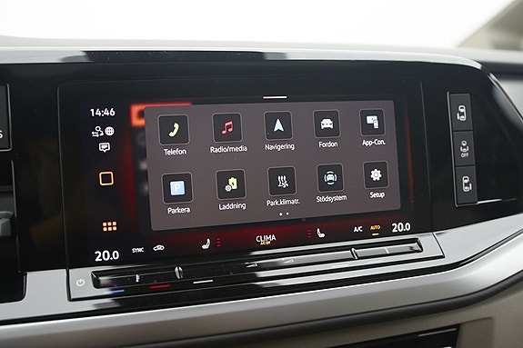 Volkswagen Multivan 9 of 20