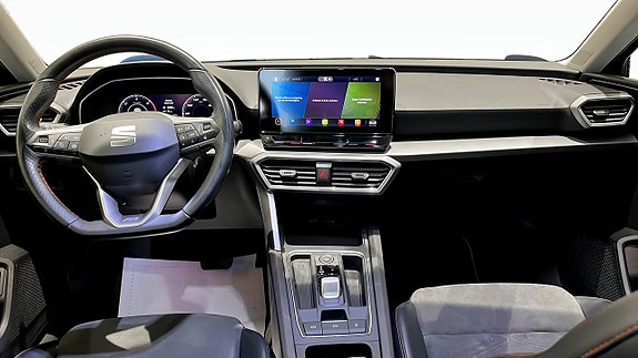 Seat Leon 10 of 17