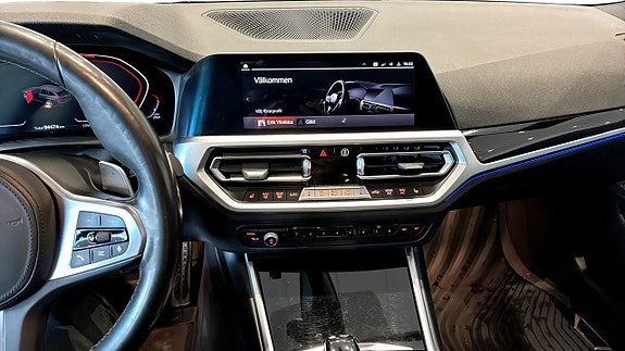 BMW 330d 12 of 13