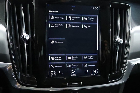 Volvo V90 11 of 21