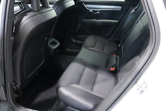 Volvo V90 15 of 21