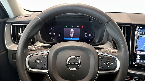 Volvo XC60 22 of 24