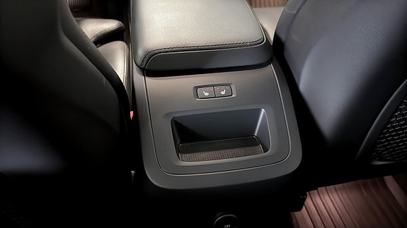 Volvo XC60 23 of 24