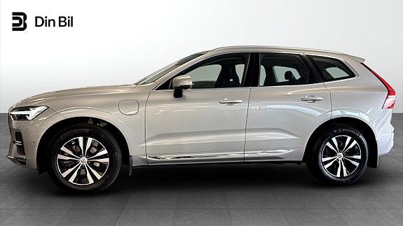 Volvo XC60 2 of 24