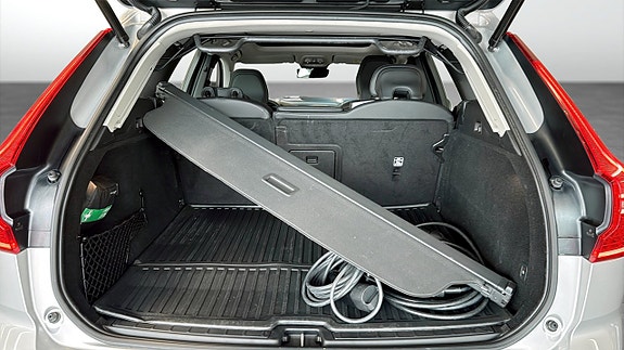 Volvo XC60 14 of 24