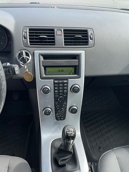 Volvo V50 9 of 9