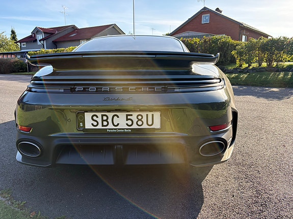 Porsche 911 Turbo S 6 of 7