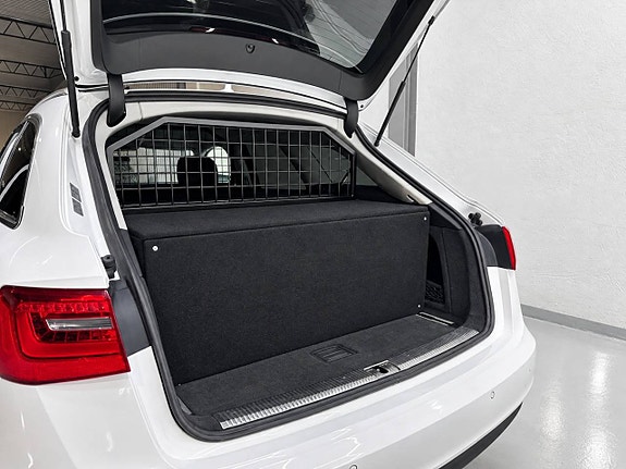 Audi A6 8 of 8