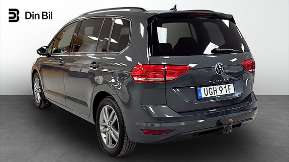 Volkswagen Touran 3 of 13