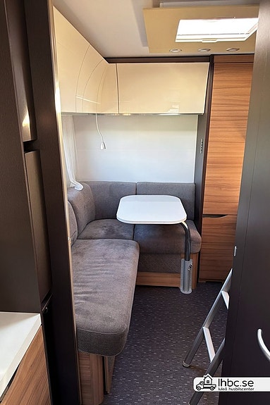Adria Alpina 763 UK 17 of 21
