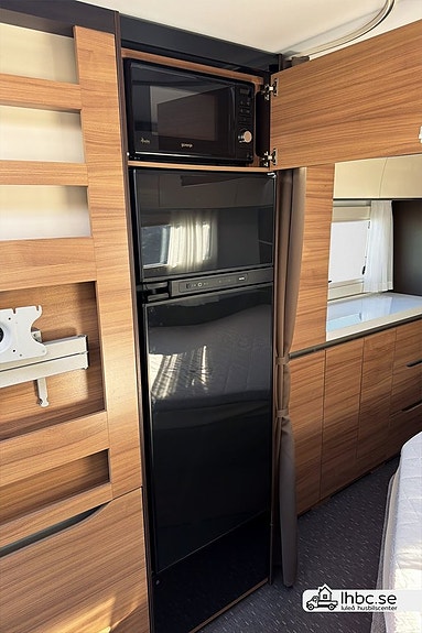Adria Alpina 763 UK 15 of 21