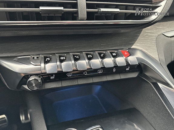 Peugeot 3008 13 of 14