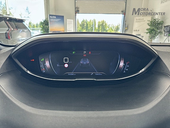 Peugeot 3008 10 of 14