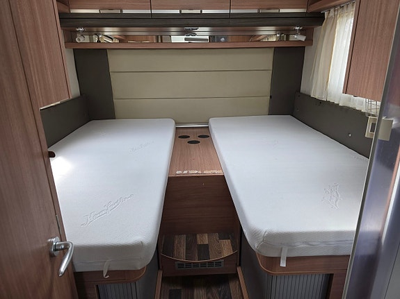 Knaus Sky 700 5 of 15