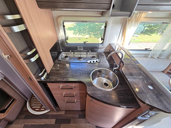 Knaus Sky 700 14 of 15