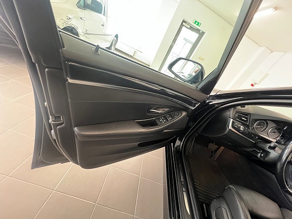 BMW 520d 12 of 20