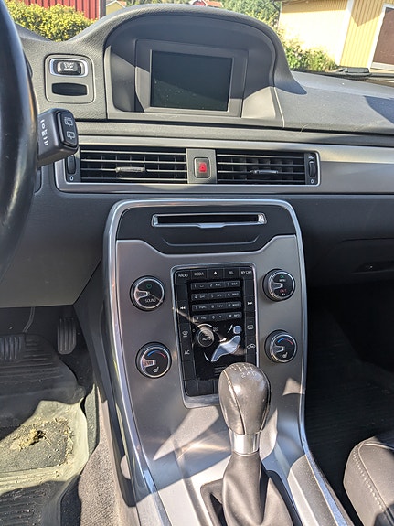 Volvo V70 6 of 7
