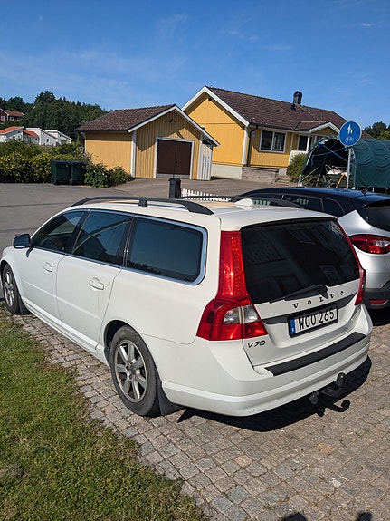 Volvo V70 4 of 7