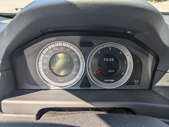 Volvo V70 5 of 7