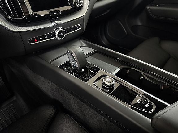 Volvo XC60 18 of 19