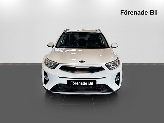Kia Stonic 2 of 12