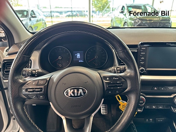 Kia Stonic 8 of 12