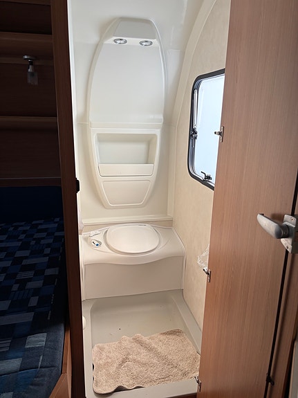 Adria Altea 462 PS 6 of 6