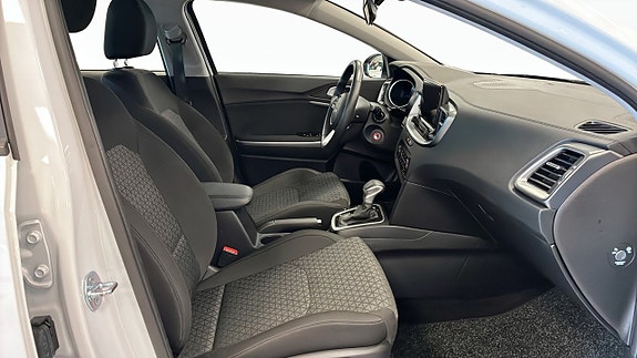 Kia Ceed 3 of 13