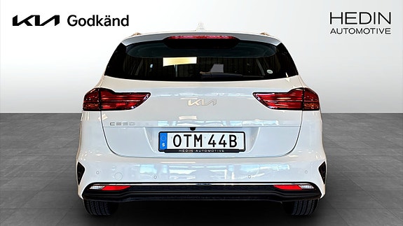 Kia Ceed 7 of 13