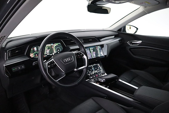 Audi Q8 10 of 25