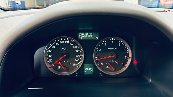 Volvo V50 15 of 19