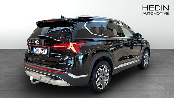 Hyundai Santa Fe 4 of 24