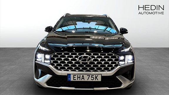 Hyundai Santa Fe 2 of 24