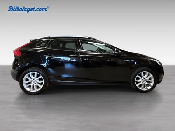 Volvo V40 Cross Country 4 of 20
