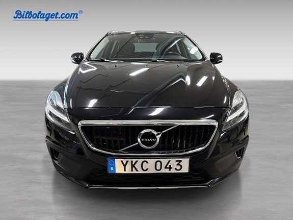 Volvo V40 Cross Country 2 of 20