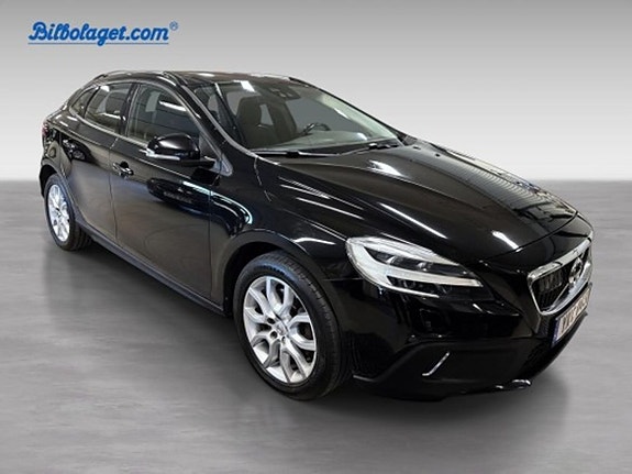 Volvo V40 Cross Country 3 of 20