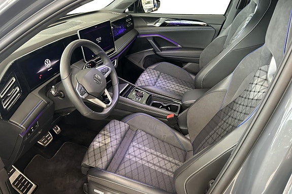 Volkswagen Tiguan 13 of 30