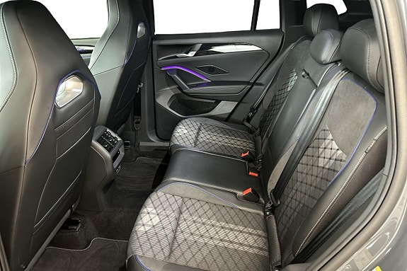 Volkswagen Tiguan 16 of 30