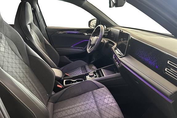 Volkswagen Tiguan 14 of 30