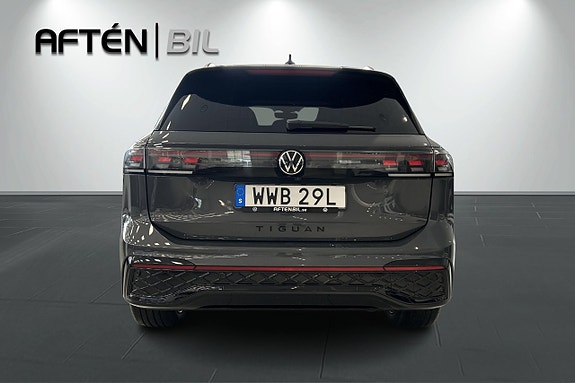 Volkswagen Tiguan 9 of 30