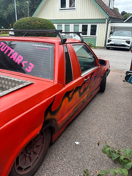 Volvo 740 3 of 4